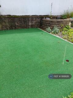 Golf Putting Green