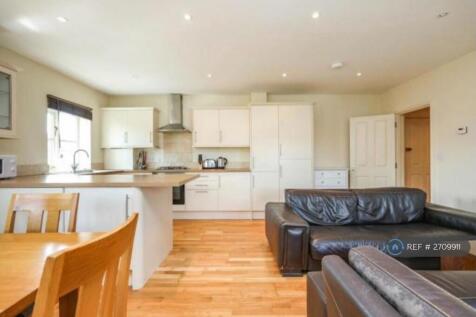 Open Plan Lounge, Dining, Kitchen