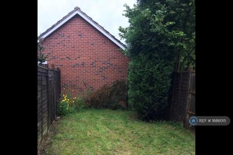 Private Sunny Garden