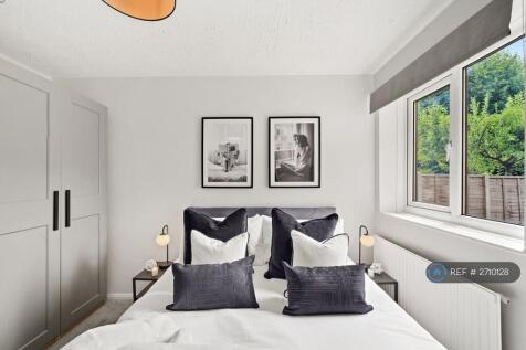 Ample Storage In The Bedroom