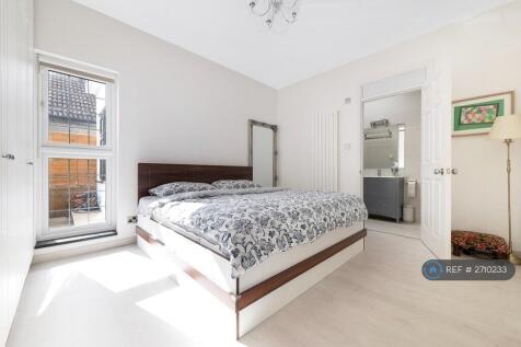 Bedroom 2 - En-Suite