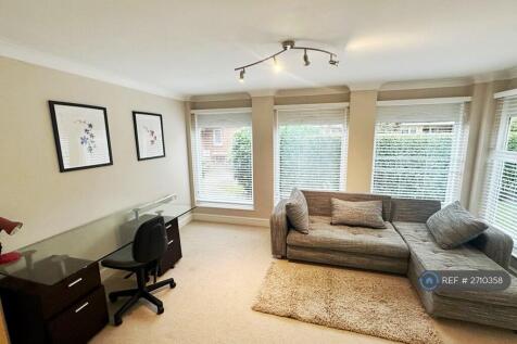 Bedroom 3/ Or 2nd Lounge