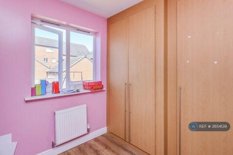 The Bedroom 5 For Single Bed