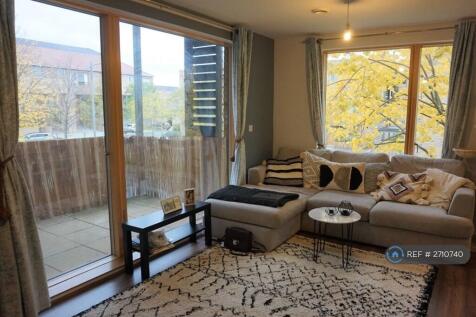Open Plan Living Room-Kitchen
