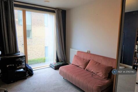 Double Bedroom/Office