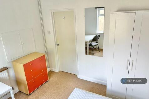 Room 4 (Downstairs Rear Double Room)