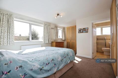 Bedroom 1 (With Ensuite)