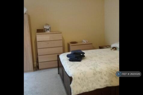 Bedroom 2 With King Sized Double