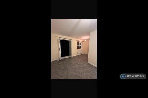 Bedroom 1  With Ensuite