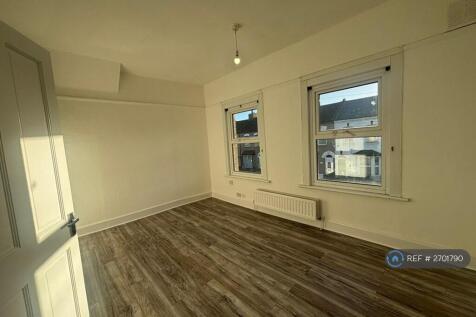 Master Bedroom (Double)