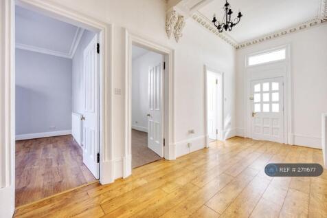 Hallway To Lounge And Bedroom