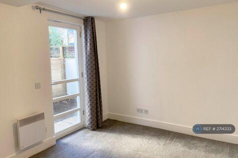 Double En-Suite And Bedroom