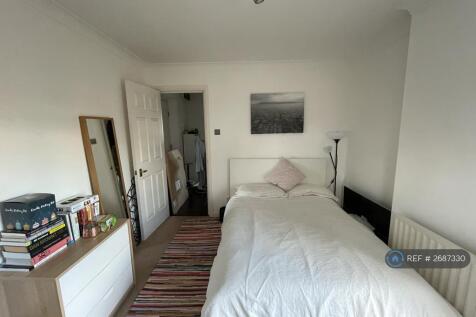 Second Bedroom (Downstairs)