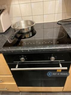 New Oven &amp; Hob In Kitchen