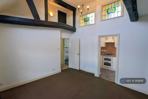 Living Room With Traditional Features