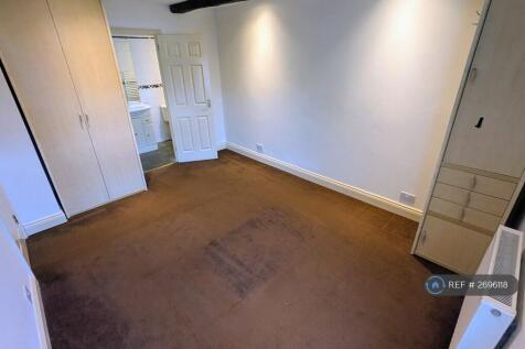 Master Bedroom With Storage