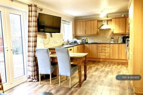 Spacious Kitchen Diner