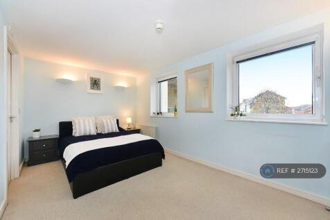 Large, Light Airy Modern Bedroom