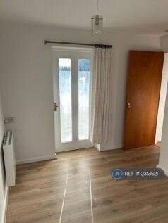 Bedroom Doors To Garden