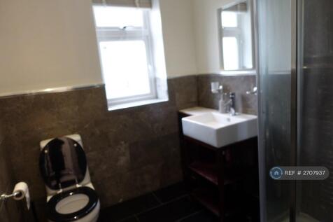 Toilet/ Shower Room - View 3