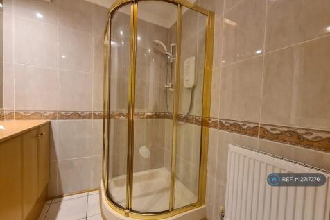 Bathroom &amp; Toilet