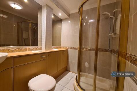 Bathroom &amp; Toilet