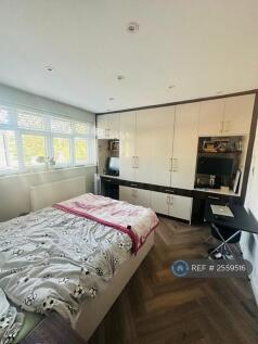 Second Bedroom With Wardrobe Bed And Kids Desk