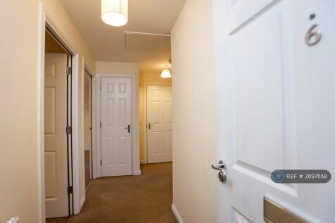 Entrance Hall With 2 Storage Cupboards 