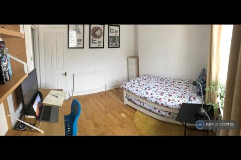 Second Bedroom (Pano)