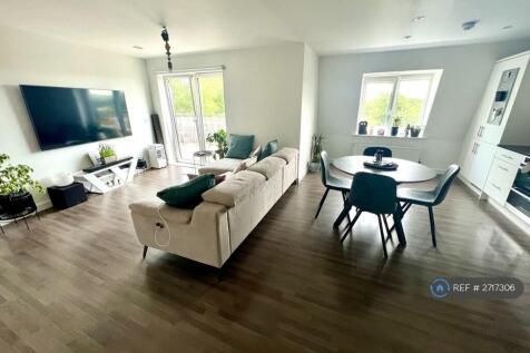 Open Plan Kitchen/Lounge