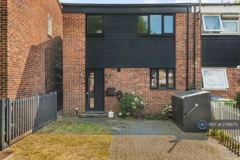 Front Garden (With Parking For 2 Cars))