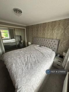 Bedroom 1 With Ensuite