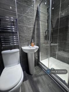 6 x Ensuite&#39;s 