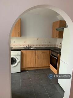 Kitchen (White Good Included)