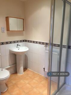 En Suite Bathroom