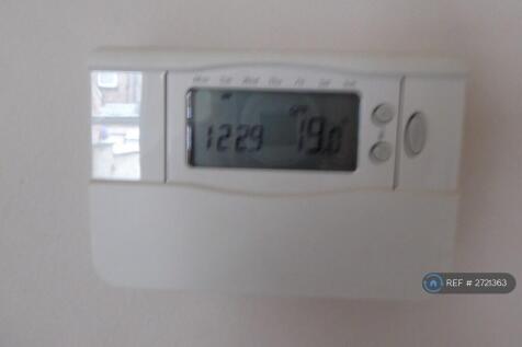 Central Heating Main Thermostatic Controller