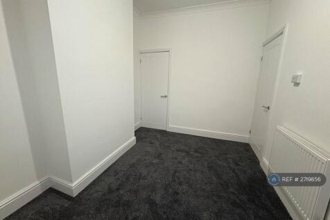 1 - Front Double Bedroom