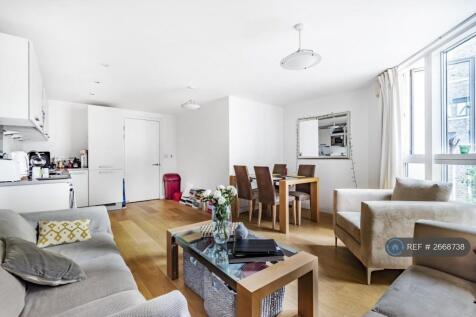 Living Room / Kitchen