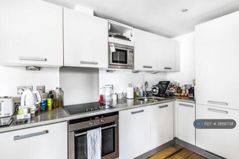 Living Room / Kitchen