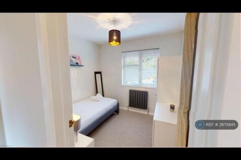 Downstairs Single Bedroom