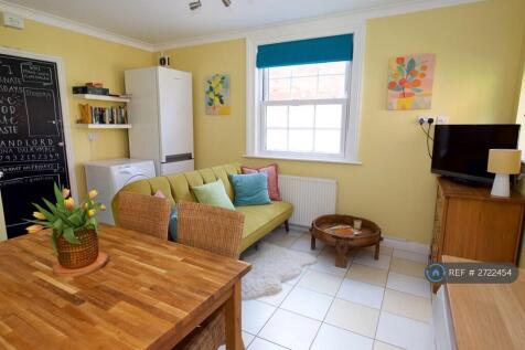 Communal Sitting Room 