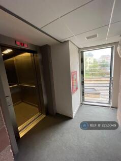 Lift To All Floors &amp; Basement Car Park