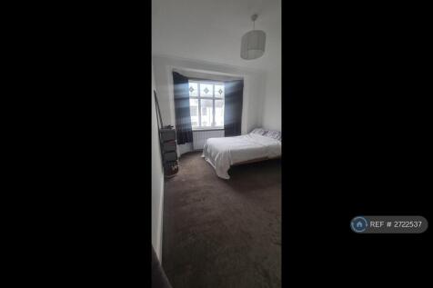 Front Bedroom Upstairs