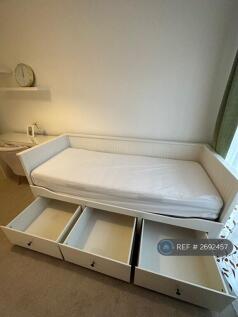 Extendable Bed With Storage Bedroom 2