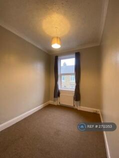 Front Single Bedroom/Office