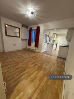 Open Plan Kitchen &amp; Living