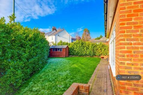 Back Garden With Bbq Area