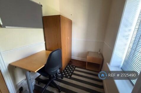 Dressing Room To Bed 3