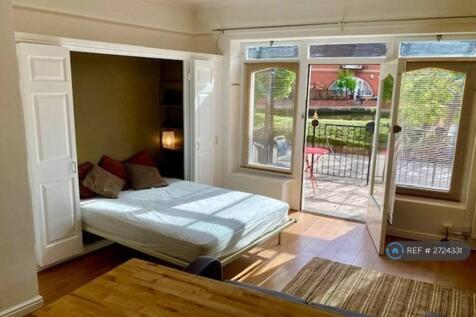 Drop Down Bed In Lounge