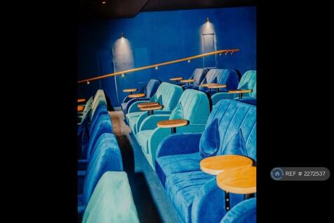 Private Cinema